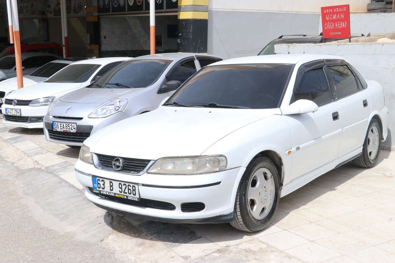 Galericiler: Yeni KDV düzenlemesi ikinci el araçların fiyatlarını artıracak Galericiler: Yeni KDV düzenlemesi ikinci el araçların fiyatlarını artıracak